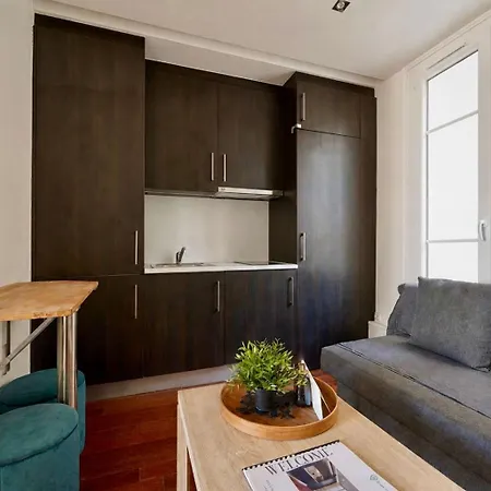 Cosy Pour 3 Personnes Champ-de-mars Appartamento *